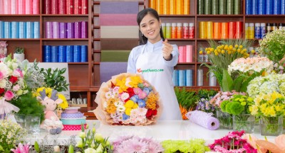 Sinh viên ngành Thương mại điện tử Tham quan công ty Cổ Phần Color Life - Lê Thị Bảo Ngọc