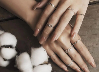 Dị ứng bạc từ đâu, nguyên nhân thực sự có phải do bạc? Lan Anh