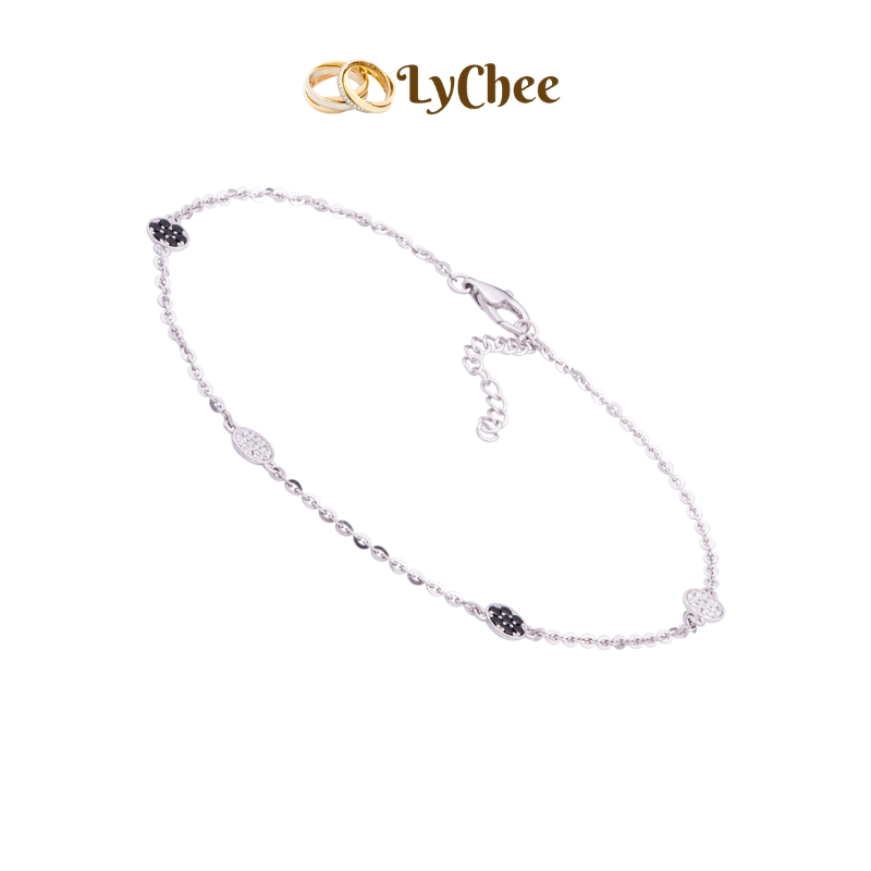 Lắc chân bạc đính đá màu đen - Dương Thị Khánh Huyền
